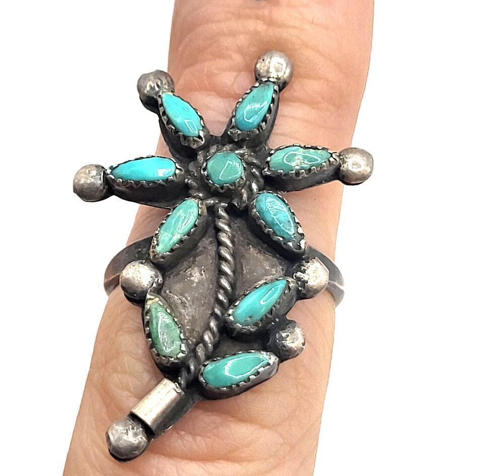 Old Vintage ZUNI 1970s TURQUOISE Petit Point Sterling Silver RING size 5 Pawn